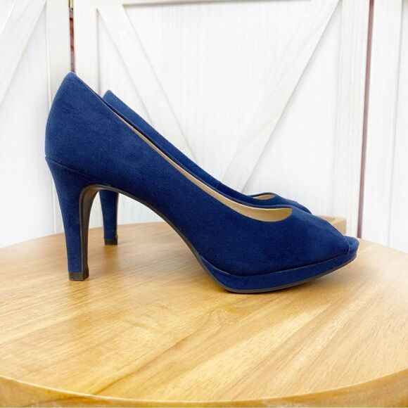 Chinese Laundry Faux Suede Peep Toe Pumps Heels Navy Blue 7 - Picture 1 of 10